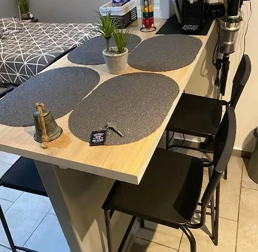 Charmant Studio * Sucy-en-Brie